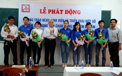 Câu Lạc Bộ Sáng Tạo Trẻ - DTU