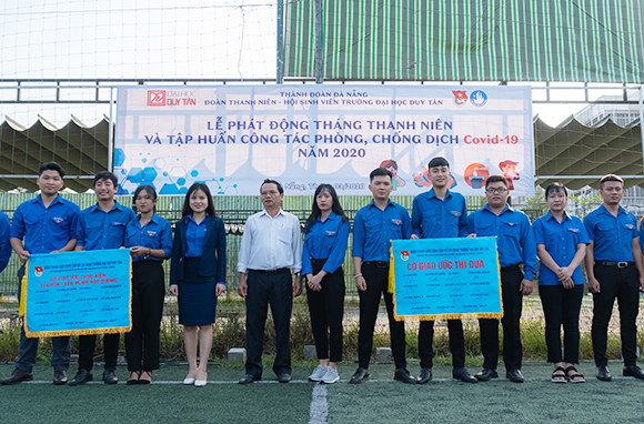 Đại học Duy Tân Tổ chức “Lễ ra quân Tháng Thanh niên năm 2020 và Tập huấn Công tác phòng, chống dịch Covid-19”