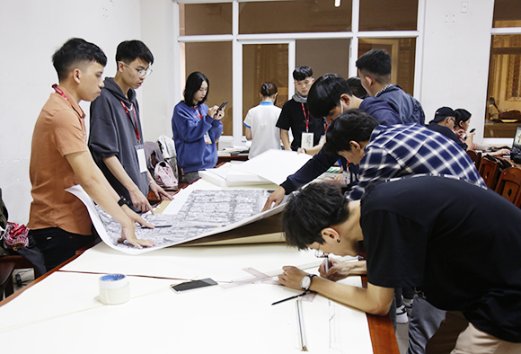 Không khí Sôi động cùng Mô hình Tuyệt đẹp của Sinh viên Kiến trúc Toàn quốc tại Festival 2020