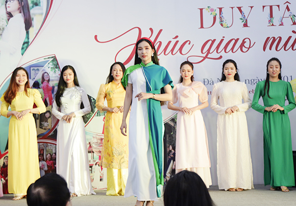 Hào hứng, Sôi động với Chương trình “Duy Tân - Khúc giao mùa”